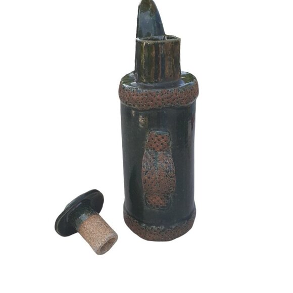 Green Glazed Teapot with Mushroom Lid Studio Art Pottery Unusual Style - Picture 6 of 12